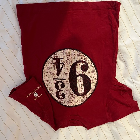 Harry Porter Platform 9 4/3 T-shirt - Picture 2 of 2